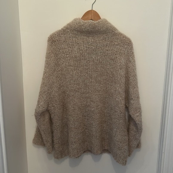 Free People Sweater - XS - Picture 2 of 3